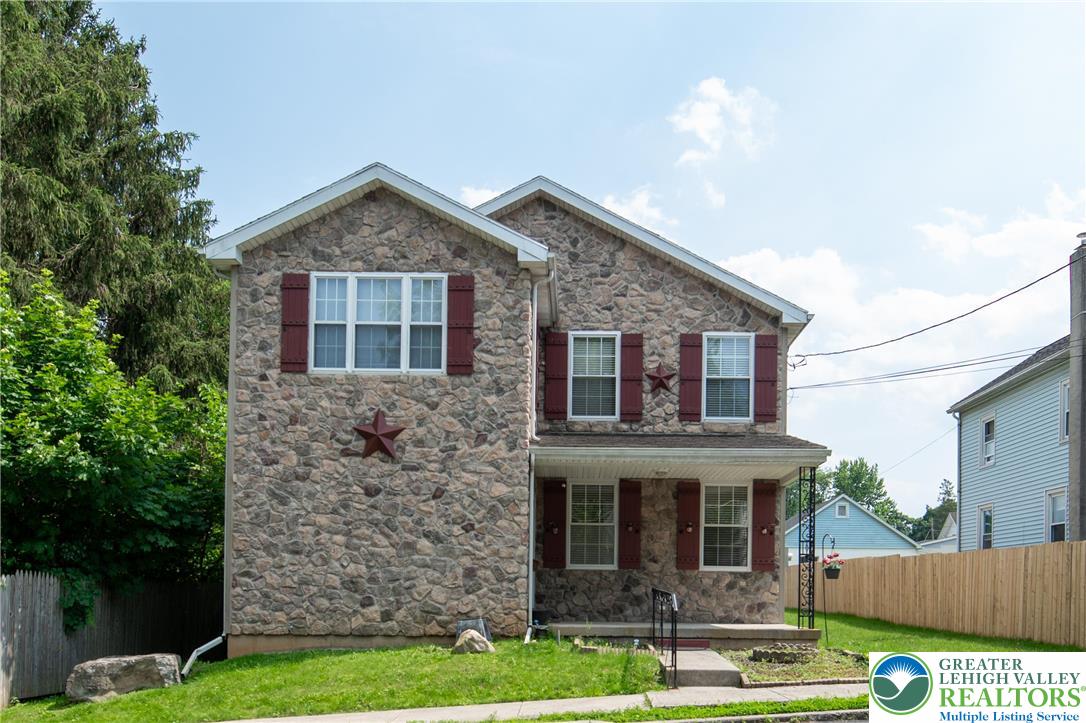 337 East Kleinhans Street