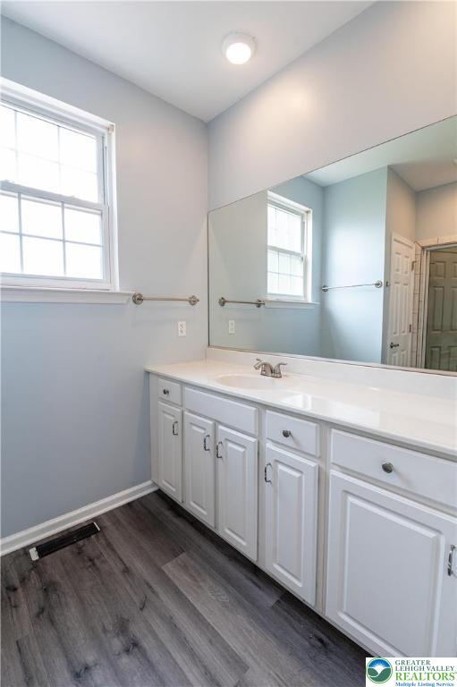 337 East Kleinhans Street