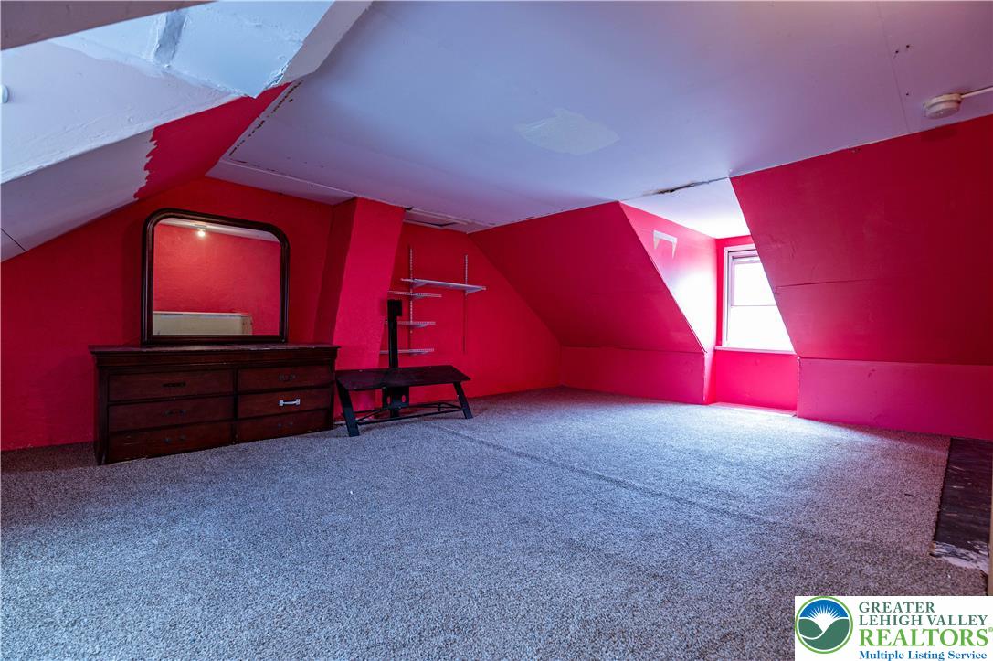 1013 Spruce Street