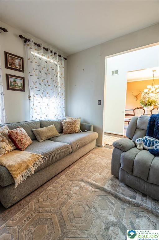 6 Westridge Court