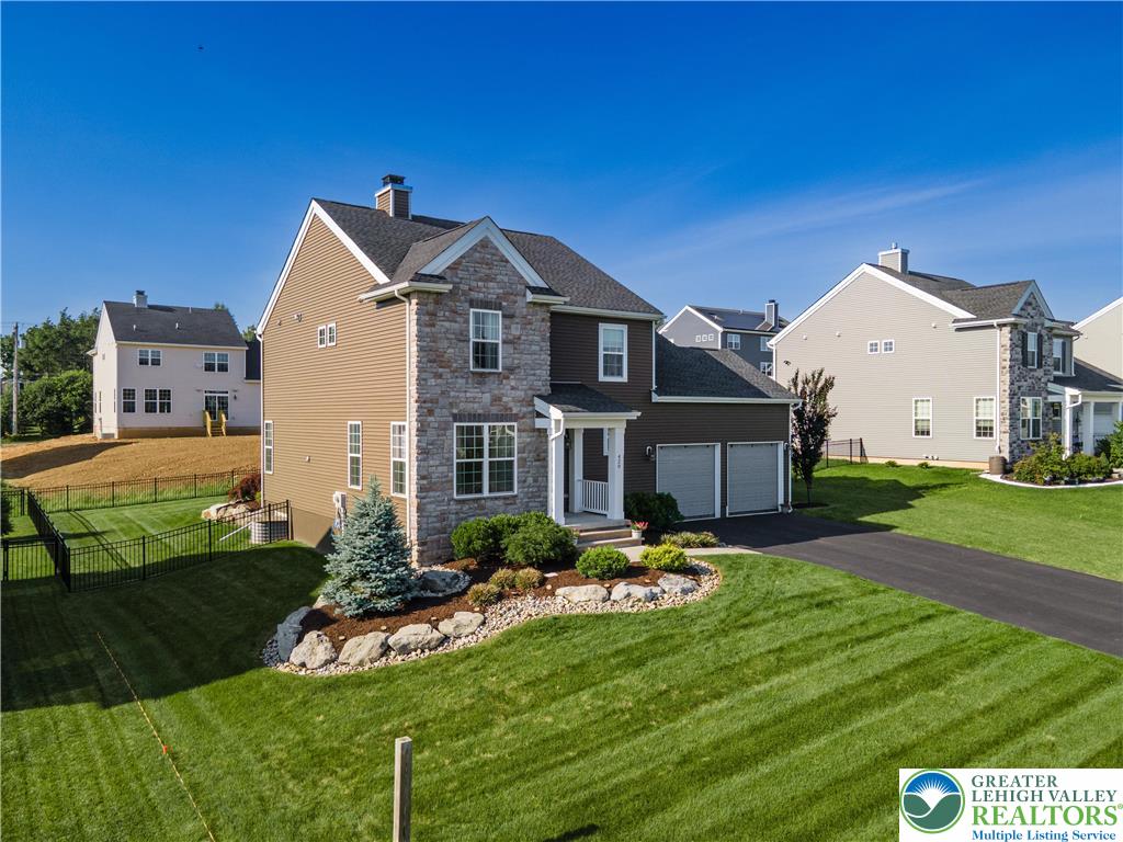 420 Rinaldi Lane