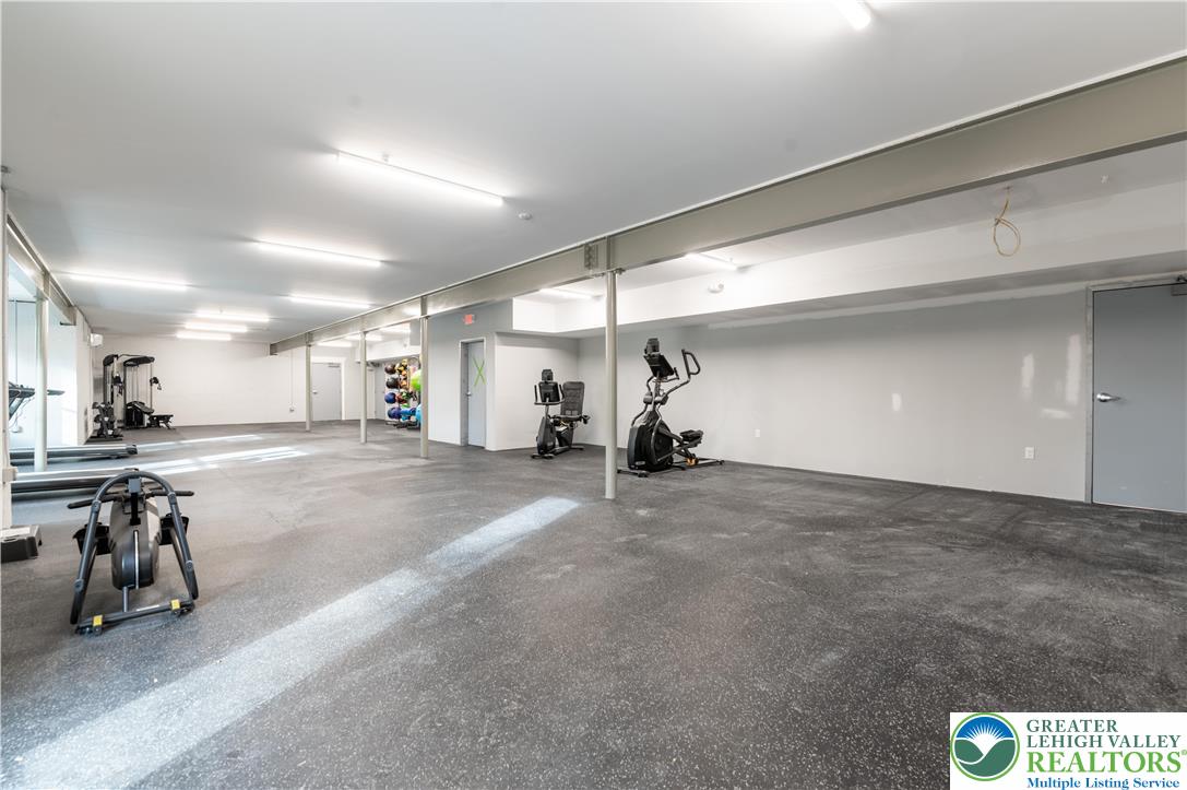 948 North Front Street C-2