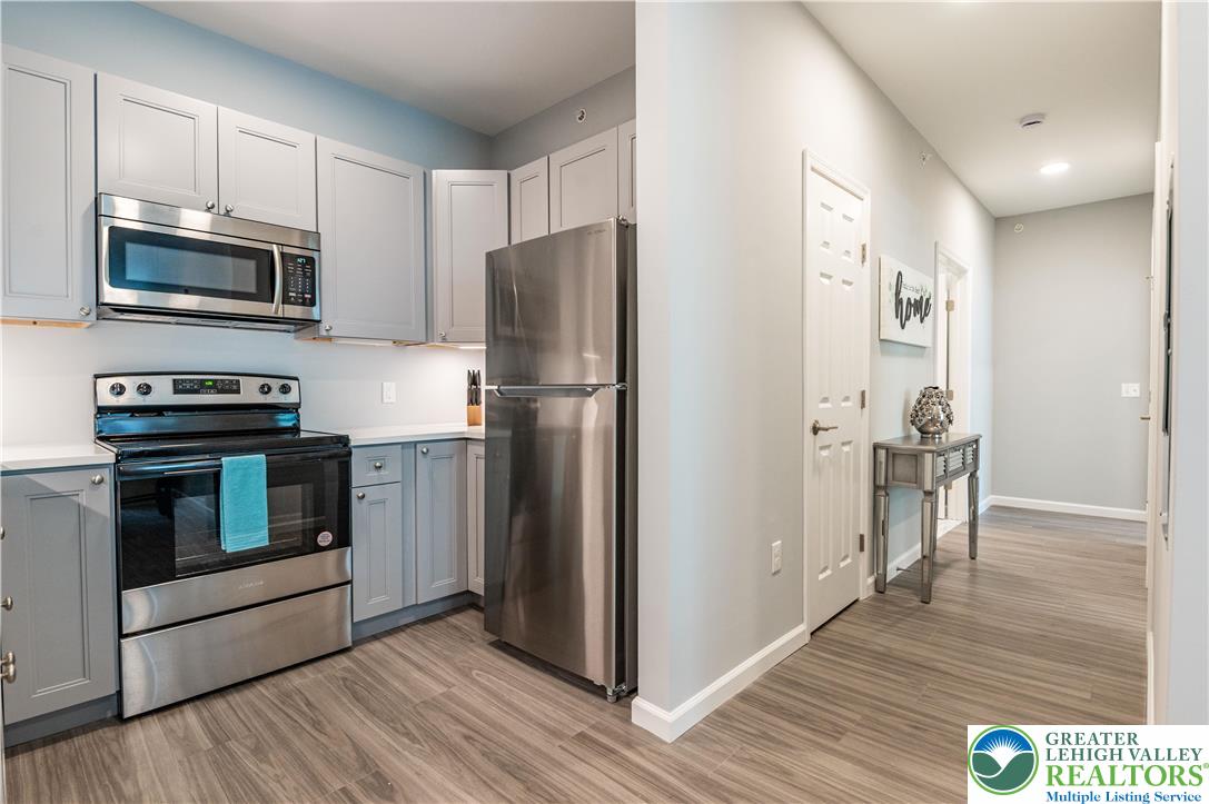 948 North Front Street C-2