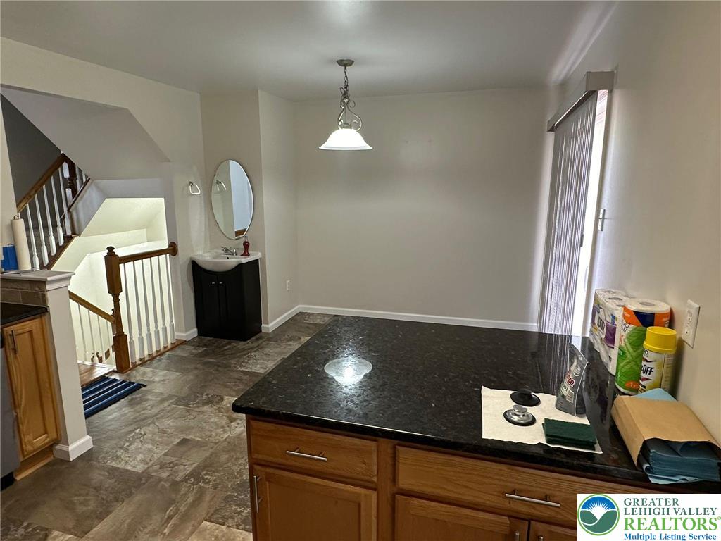 118 Knollwood Drive