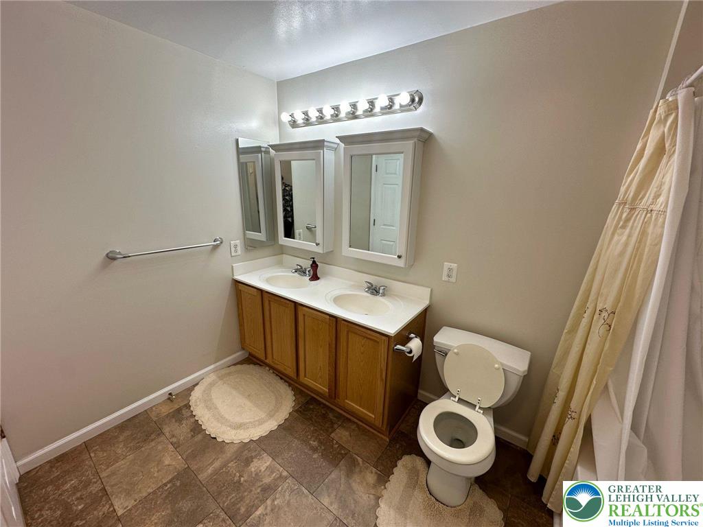 118 Knollwood Drive