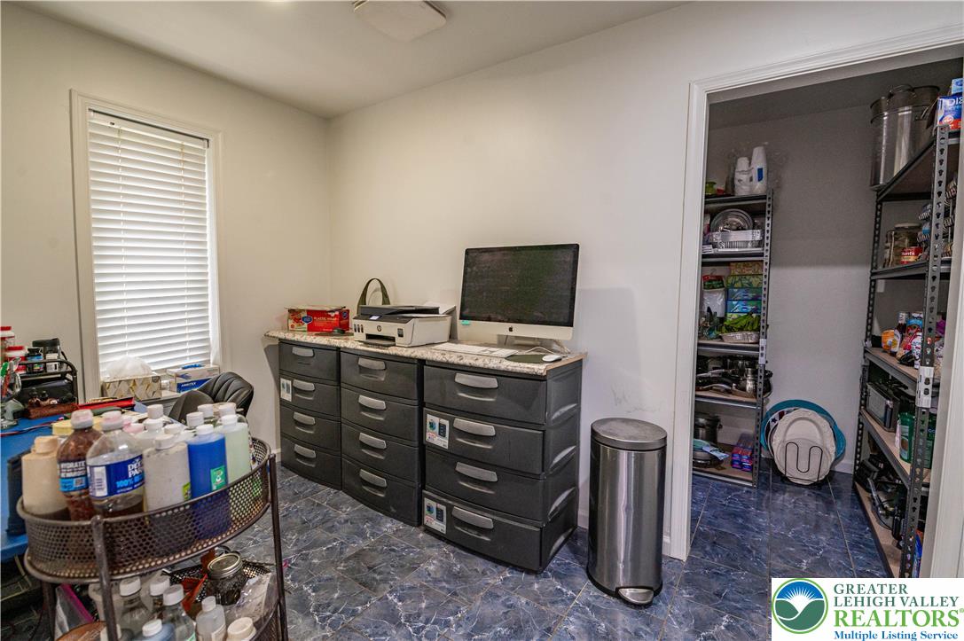 1555 Longleaf Drive
