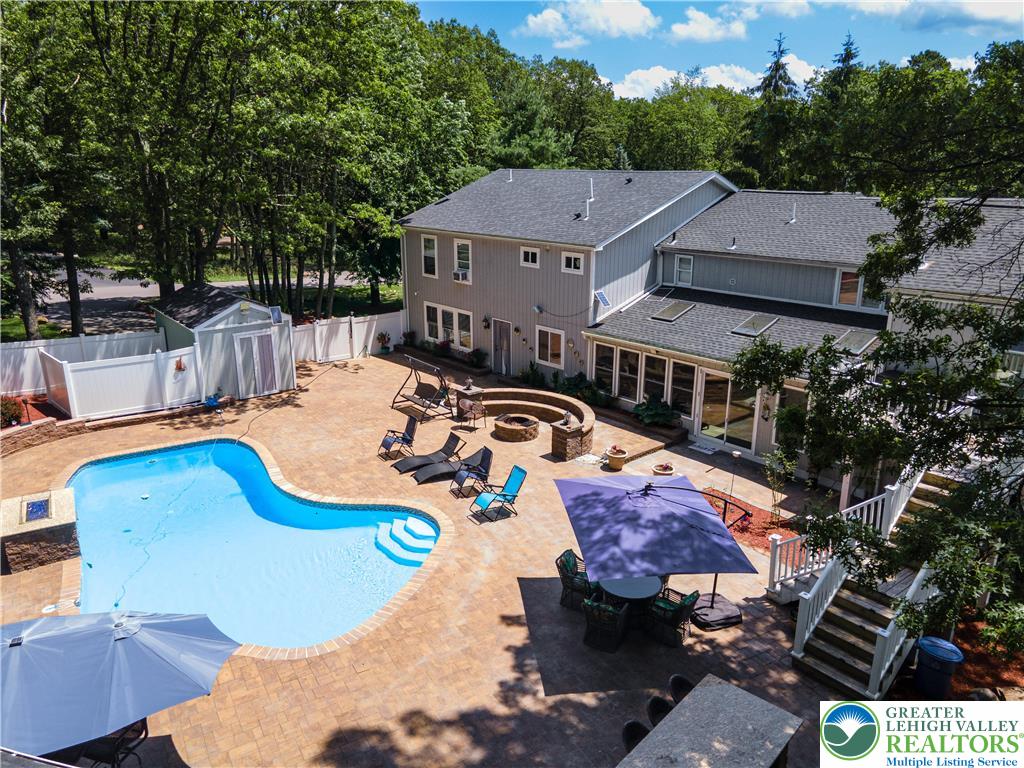 1555 Longleaf Drive