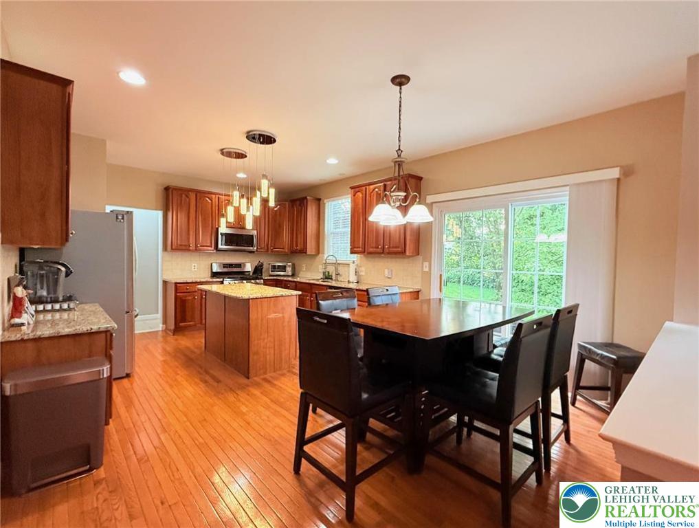 222 Timothy Trail North