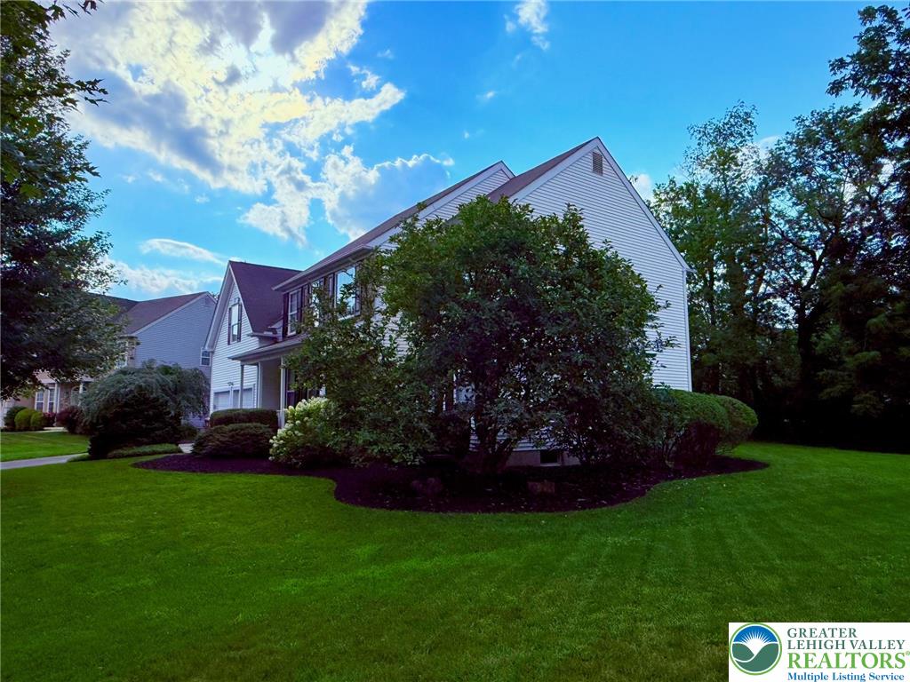 222 Timothy Trail North