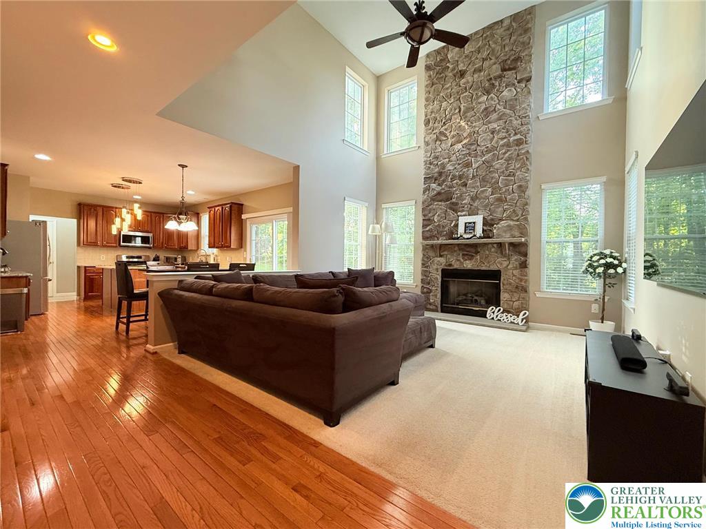 222 Timothy Trail North