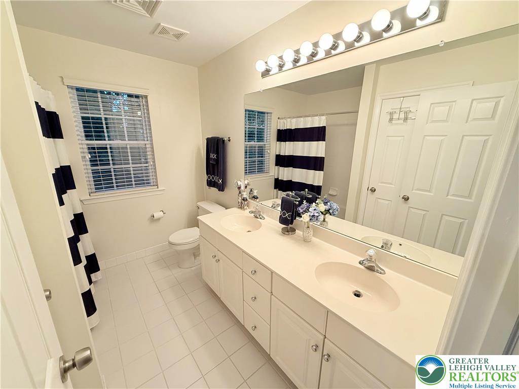 222 Timothy Trail North