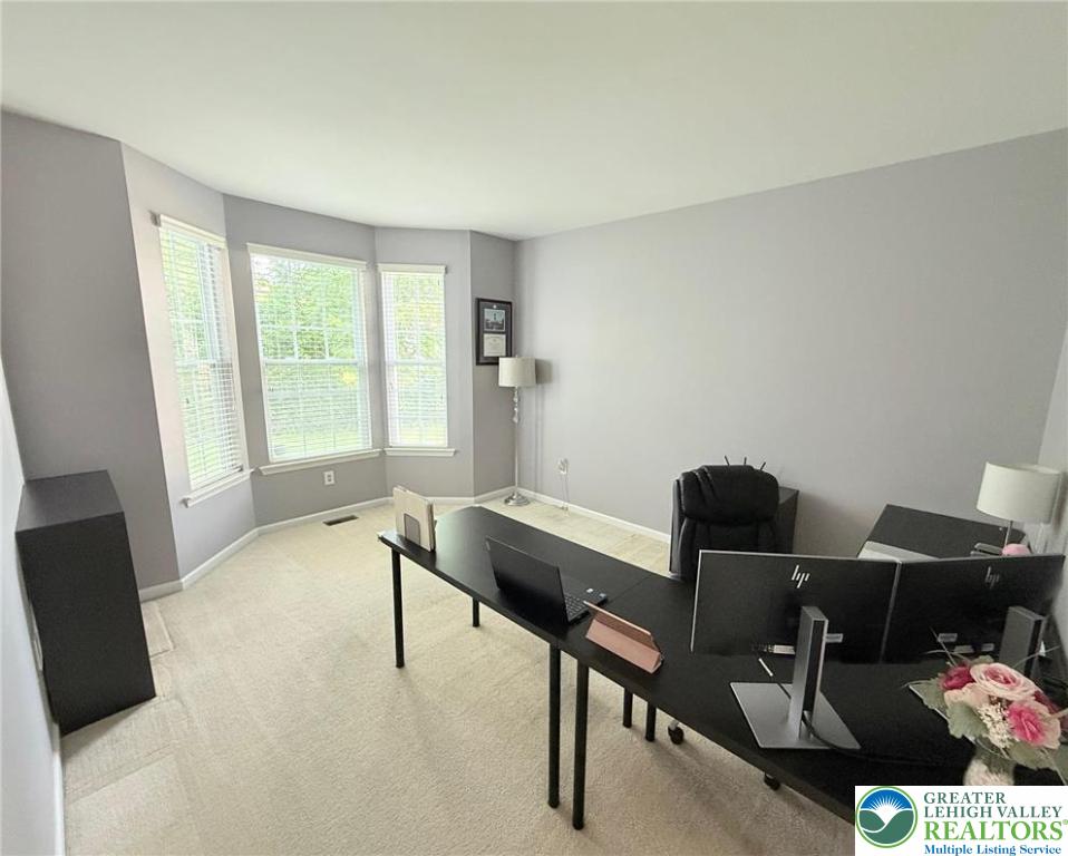 222 Timothy Trail North