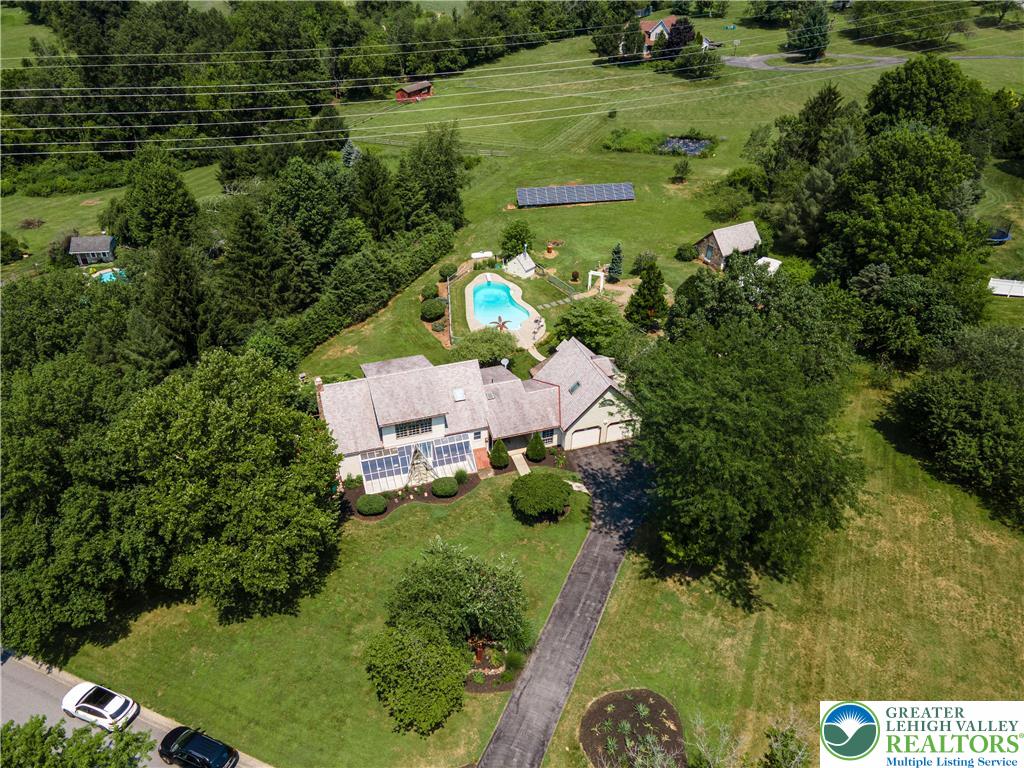 923 Bauman Road