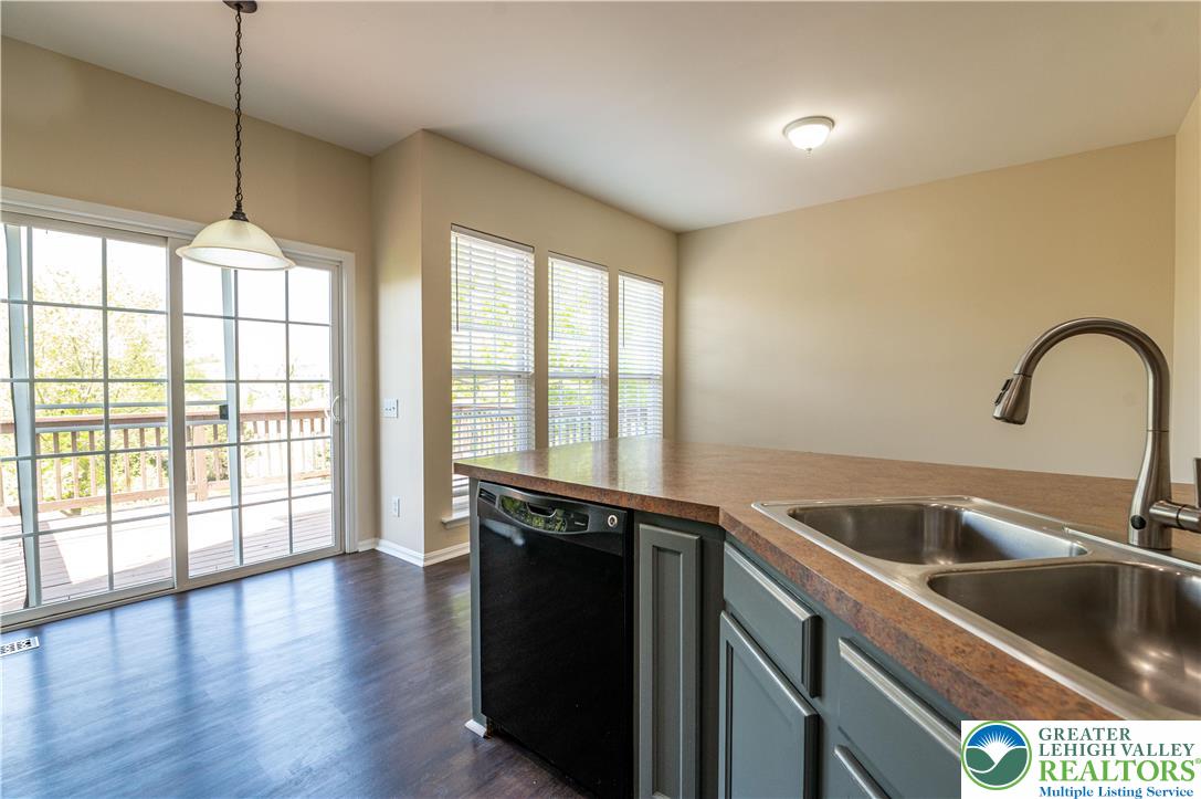 8475 Putnam Court