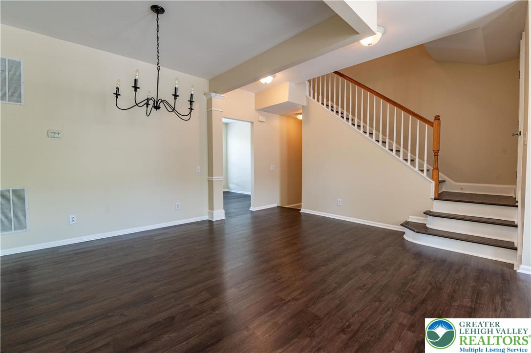 8475 Putnam Court