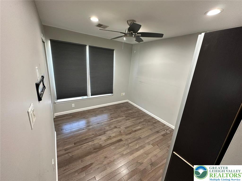 112 Knollwood Drive
