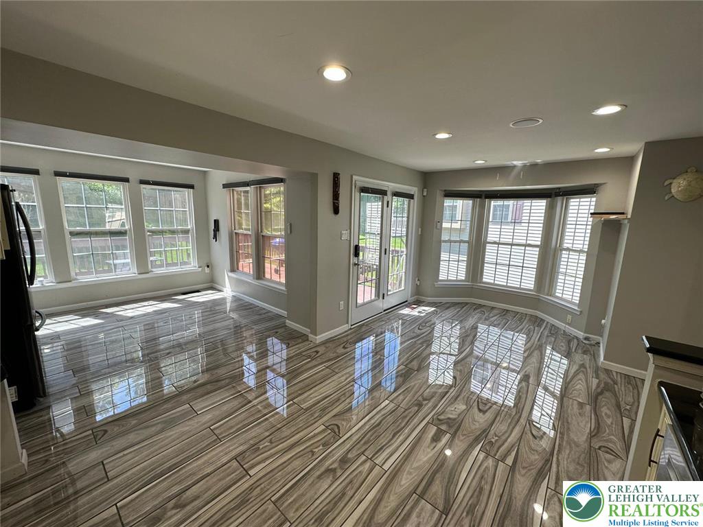 112 Knollwood Drive