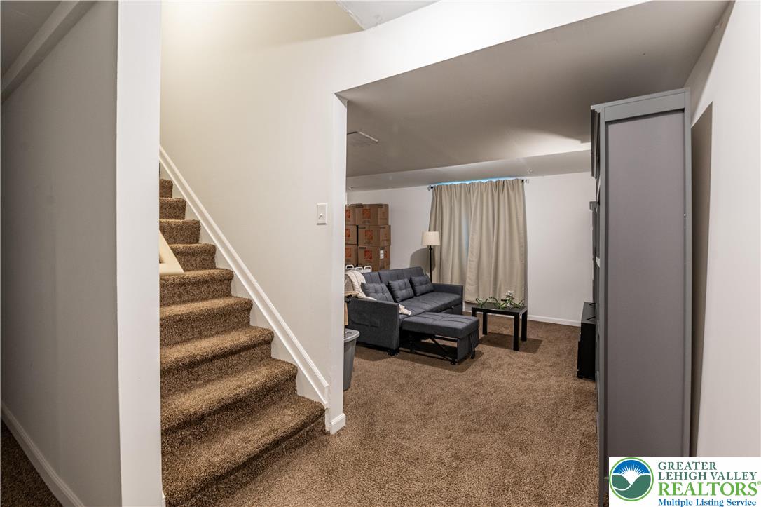 4486 Cottonwood Drive