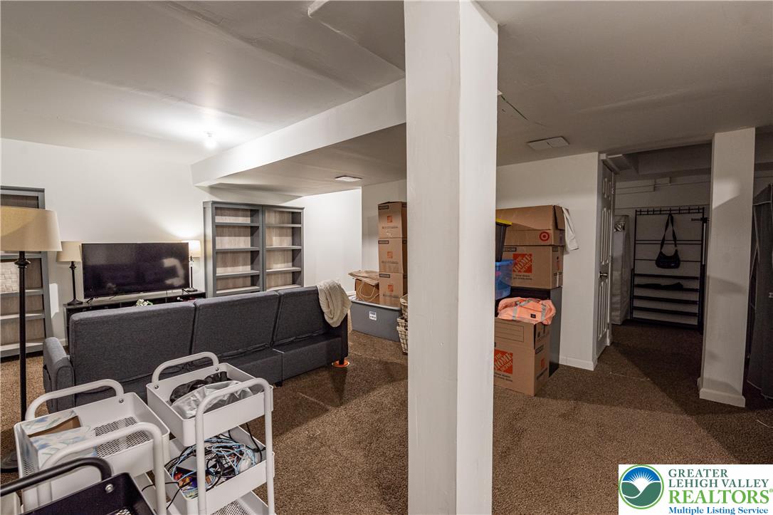 4486 Cottonwood Drive