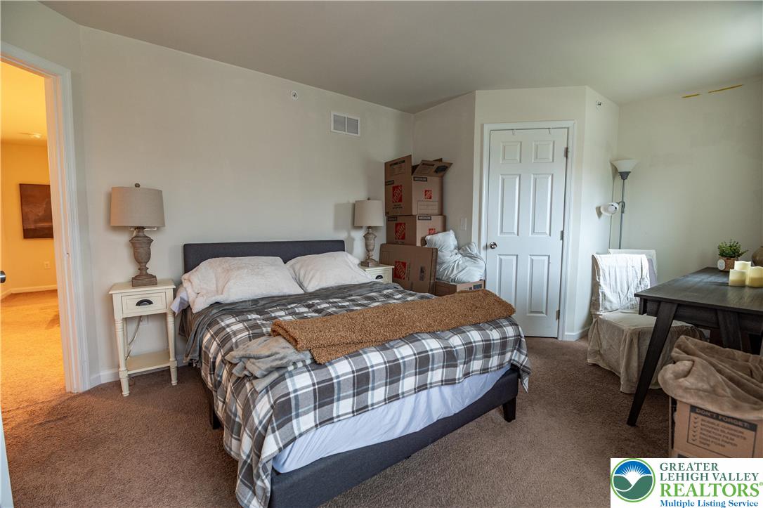 4486 Cottonwood Drive