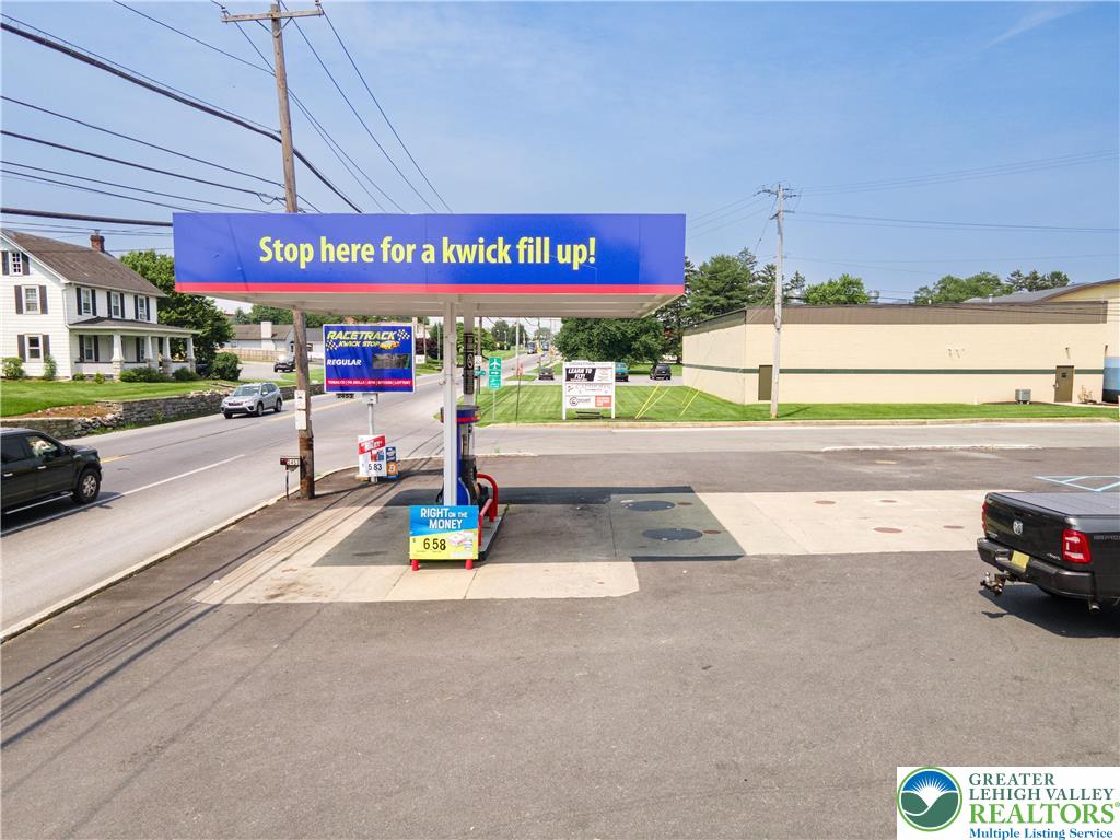 2453 Old Philadelphia PIKE