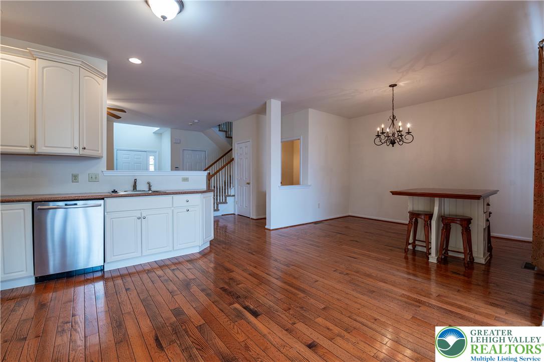 5811 Fresh Meadow Drive