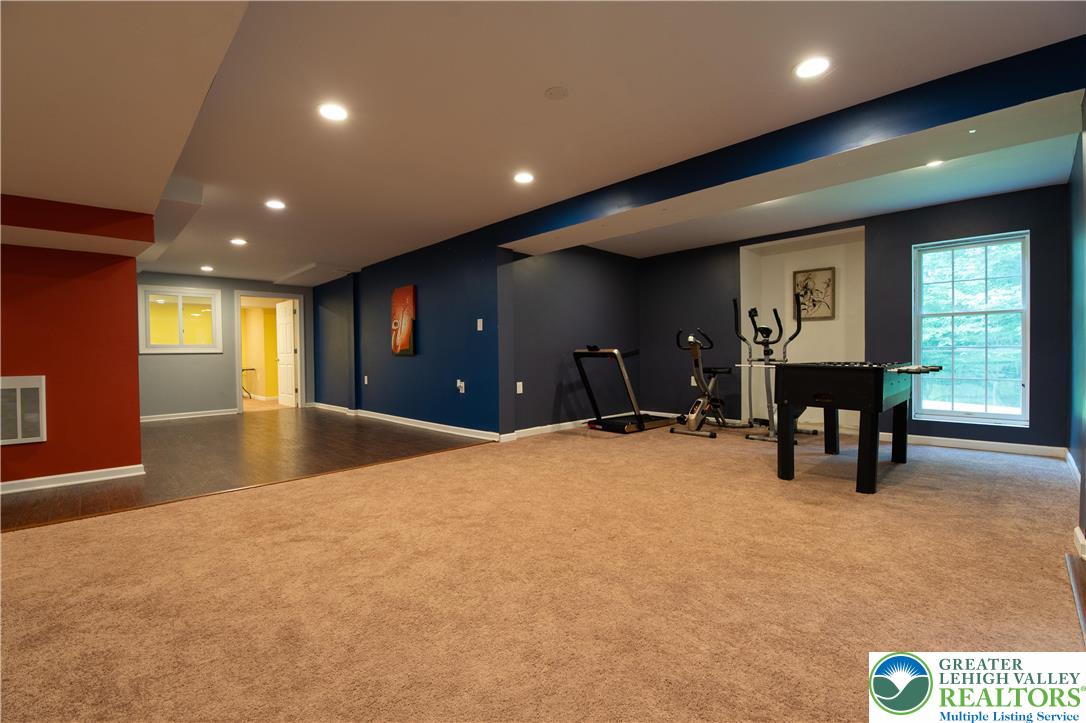 255 Rising Meadow Way