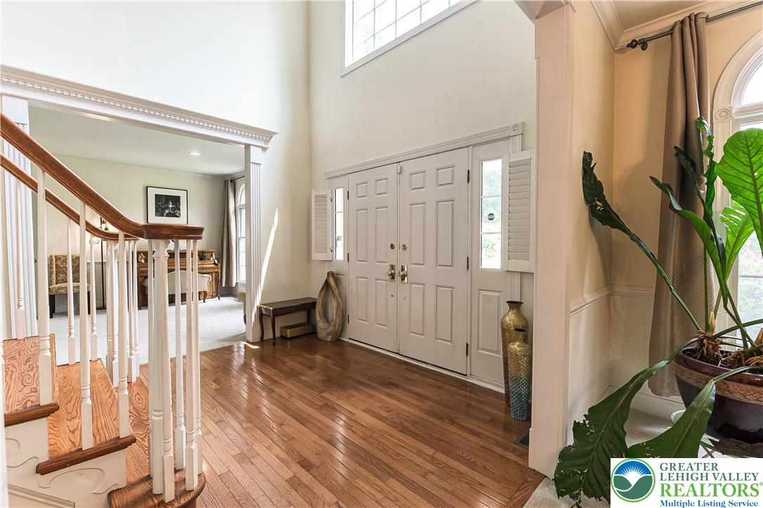 255 Rising Meadow Way