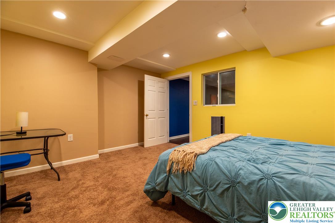 255 Rising Meadow Way