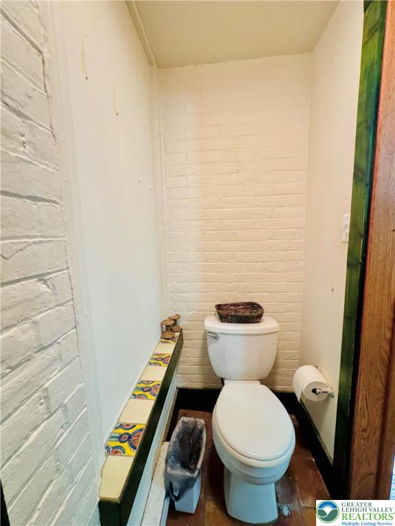 921 West Chew Street