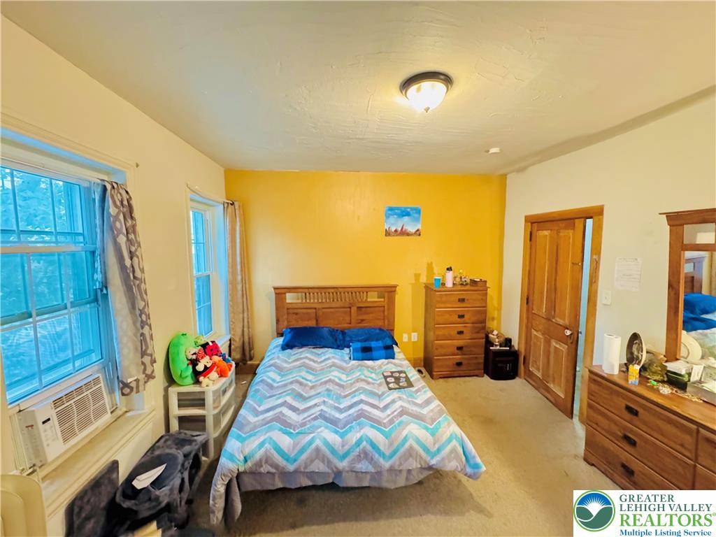 921 West Chew Street