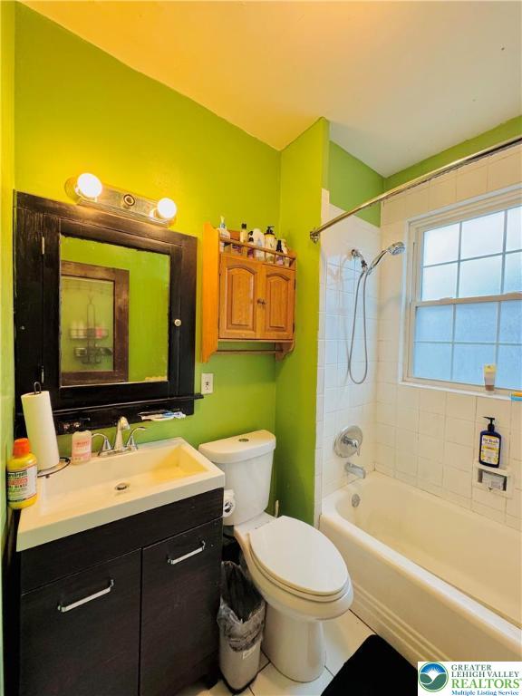 921 West Chew Street