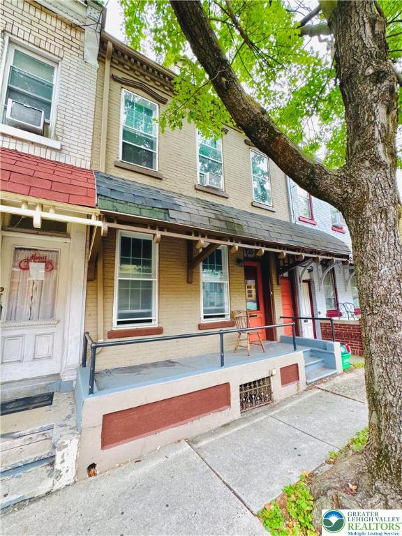 921 West Chew Street