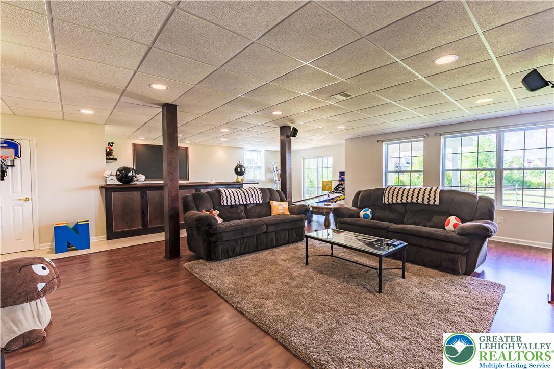 2688 Meadow Lane Drive