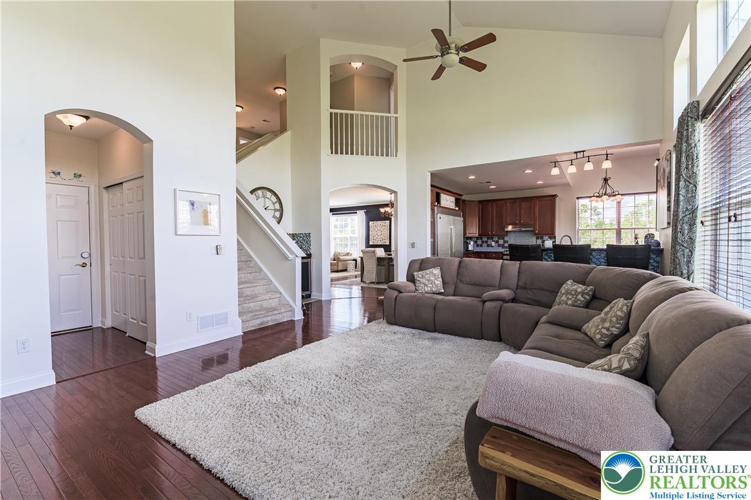 2688 Meadow Lane Drive