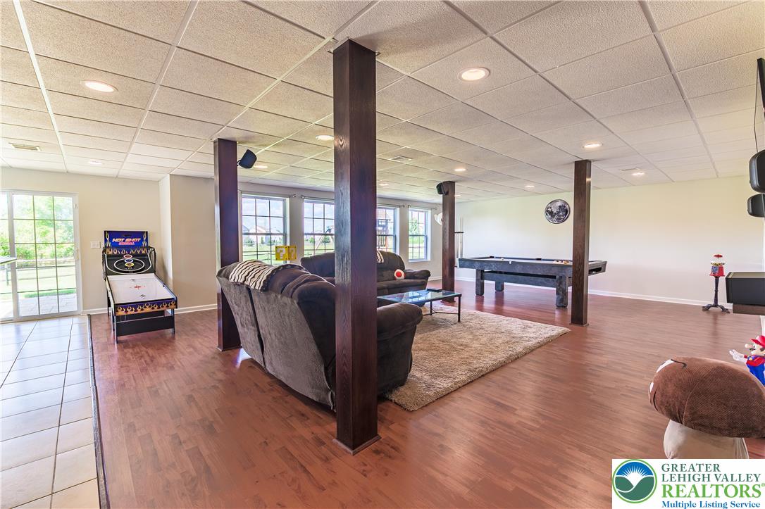 2688 Meadow Lane Drive