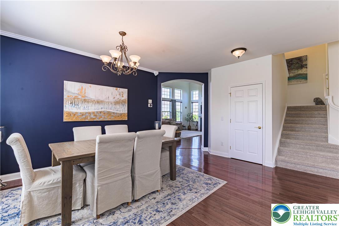 2688 Meadow Lane Drive