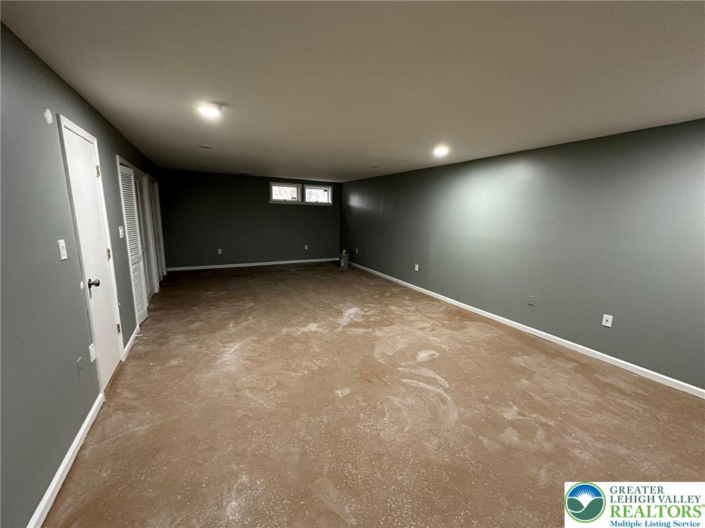 751 Mauch Chunk Street