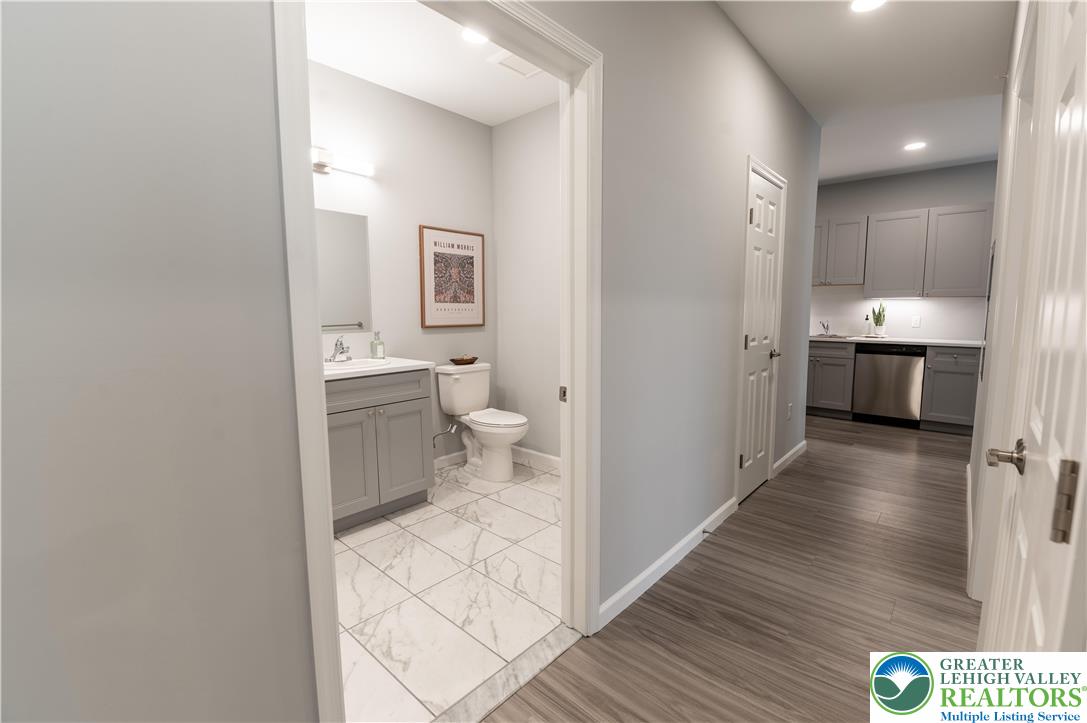 948 North Front Street B-6