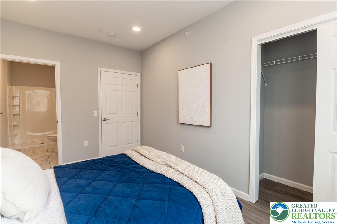 948 North Front Street B-6