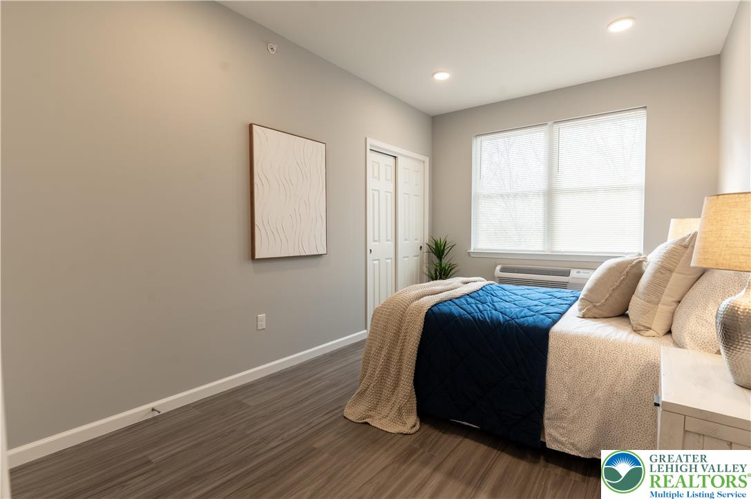 948 North Front Street B-6