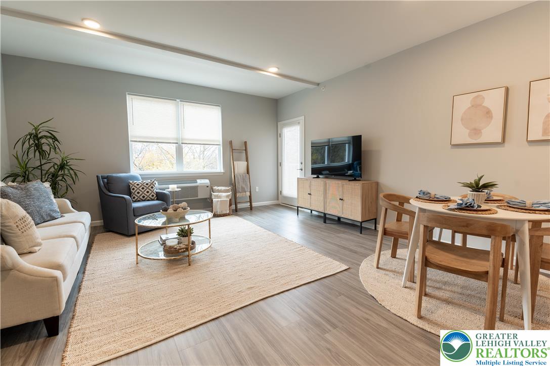 948 North Front Street B-6