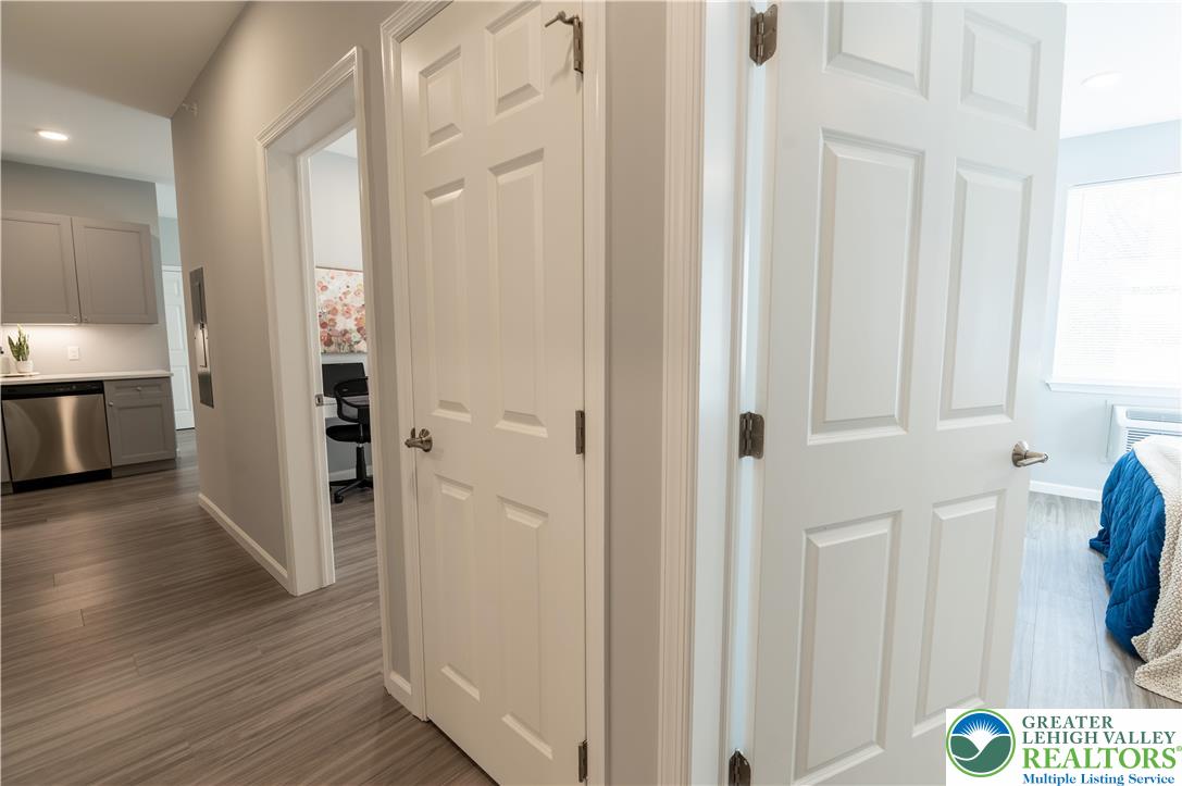 948 North Front Street B-6