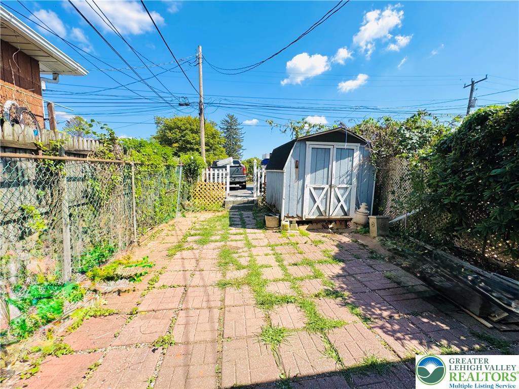 829 South 10th Street