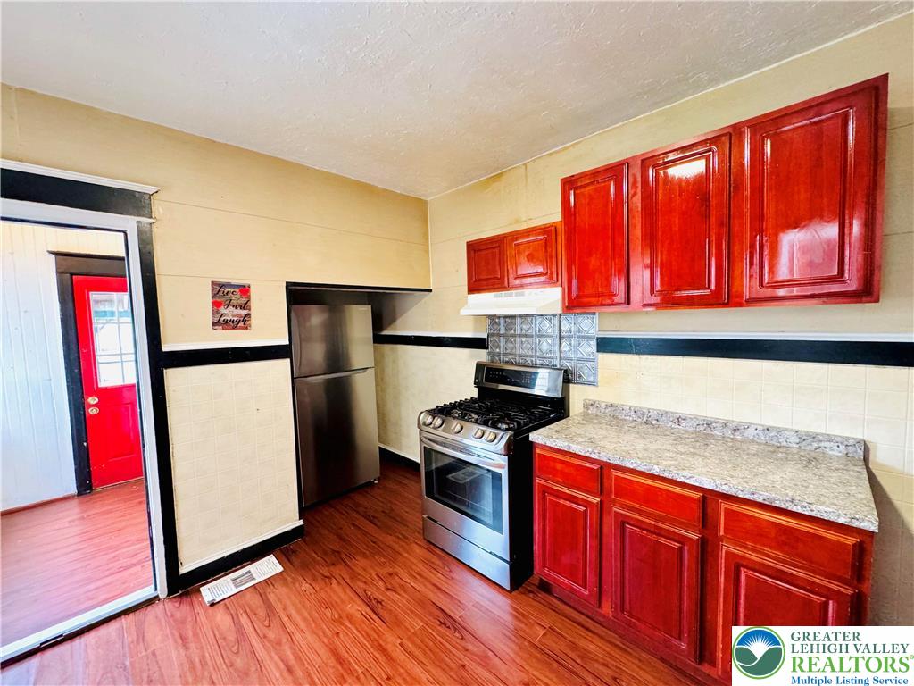 637 North Penn Street