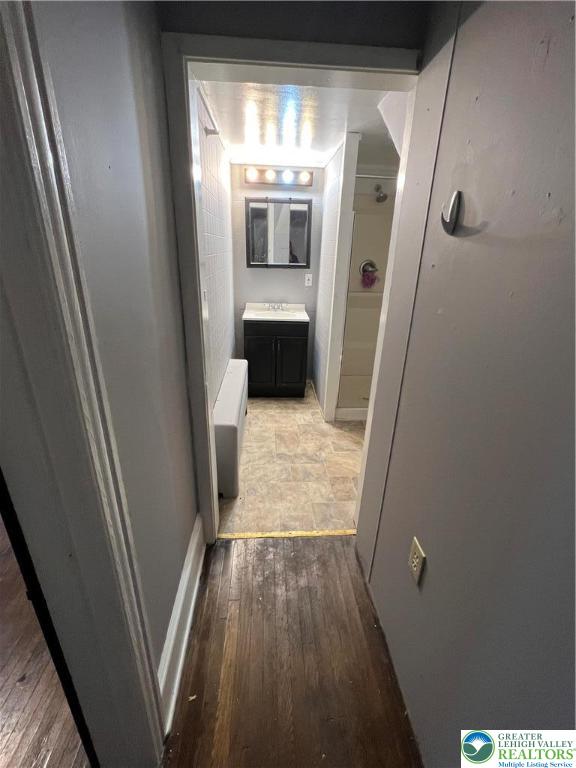 302 West Nesquehoning Street 1