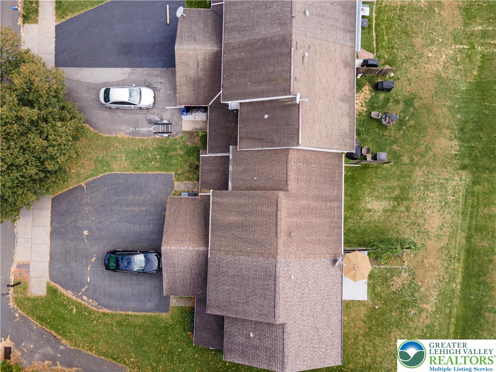 809 Overlook Drive
