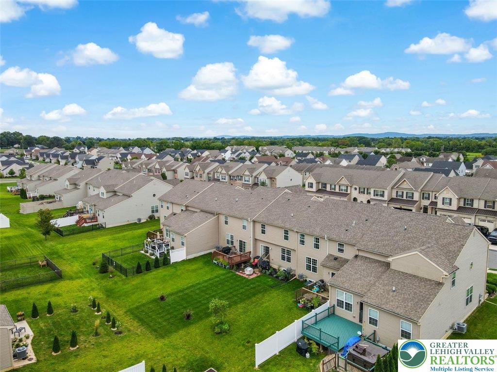 4492 Cottonwood Drive