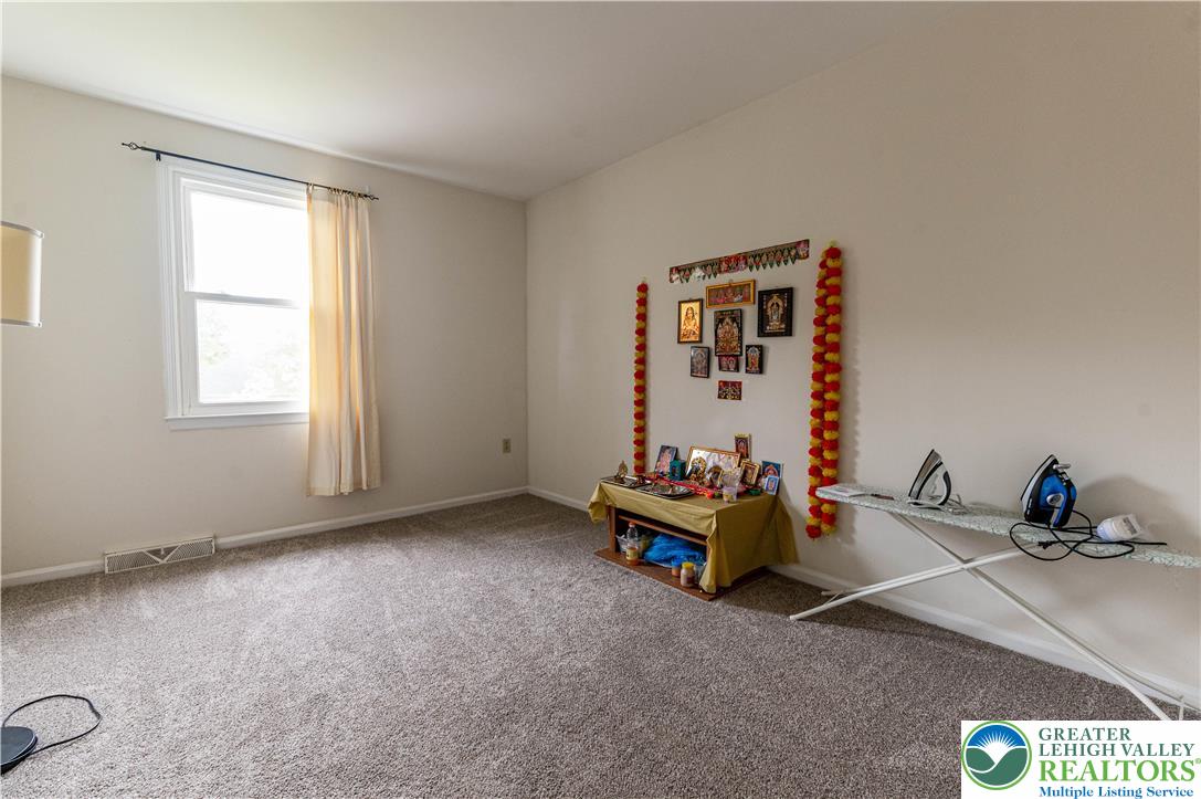 8315 Countryside Lane