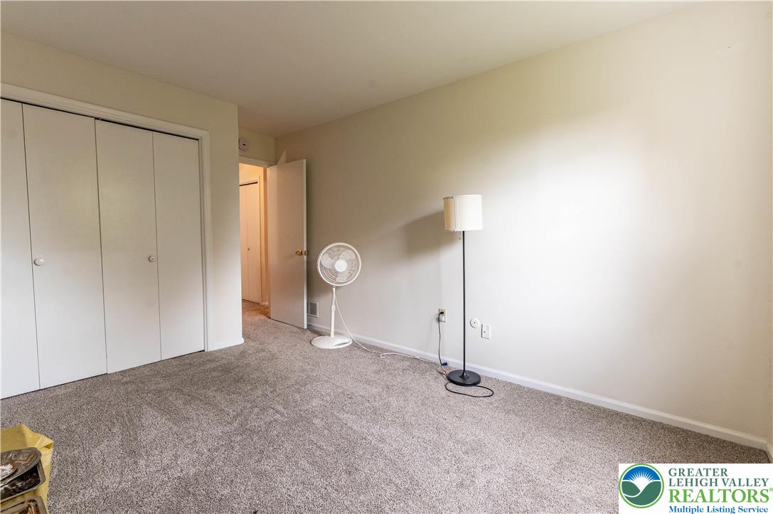 8315 Countryside Lane